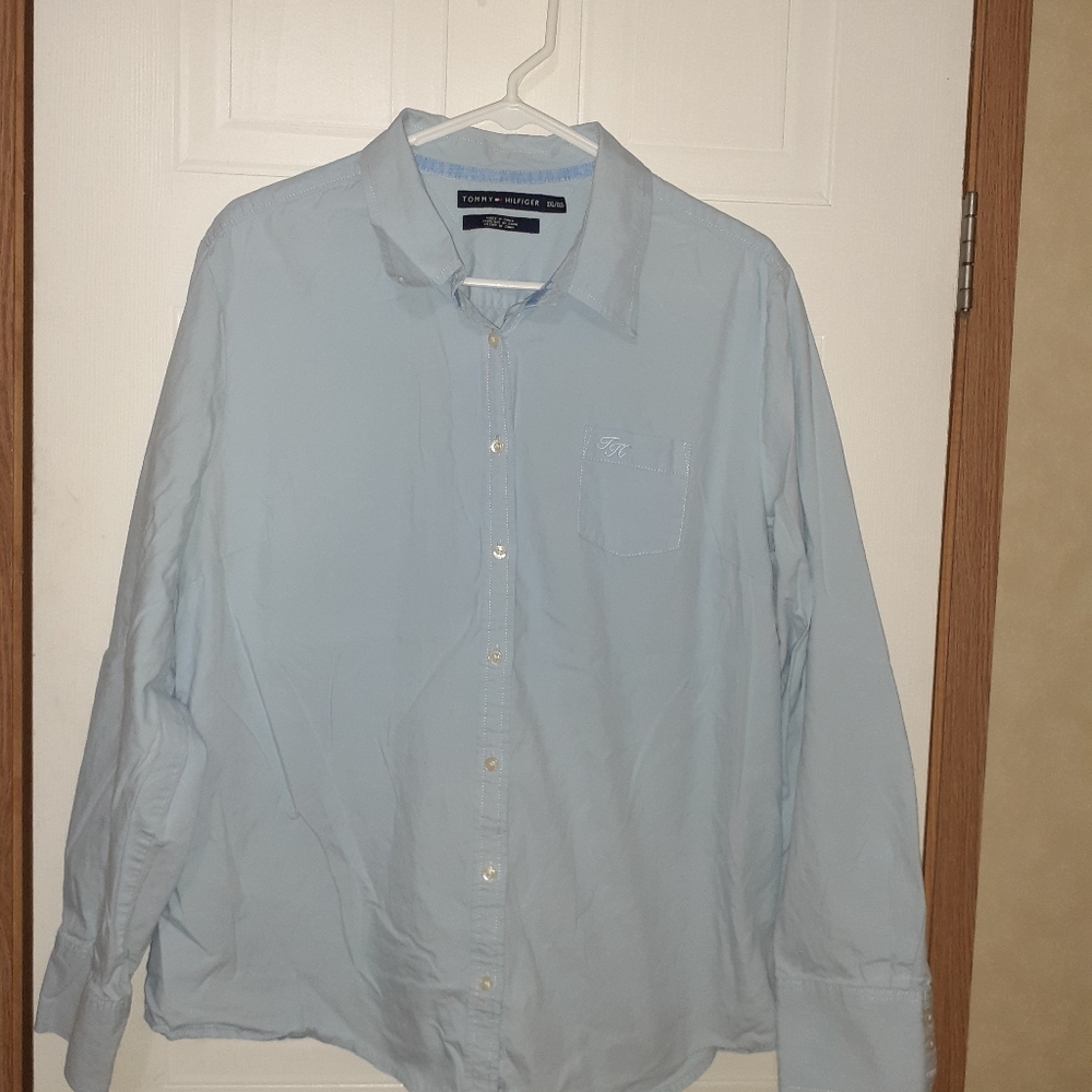 Tommy Hilfiger long sleeved dress shirt